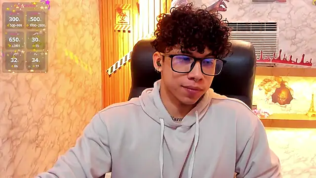 AkazaBoy  online show from October 22, 4:23 am