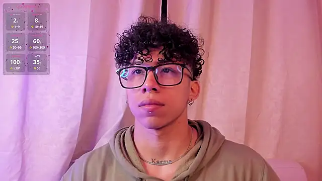 AkazaBoy  online show from December 5, 4:44 am