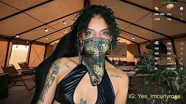 CurlyRose   online show from October 27, 11:05 pm