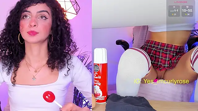 CurlyRose   online show from November 8, 11:19 pm