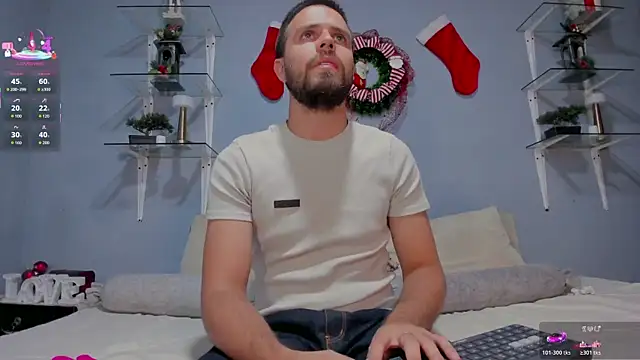 ETHAN ADAM online show from December 22, 10:10 pm