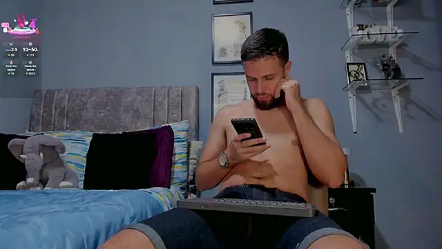 ETHAN ADAM online show from February 22, 12:57 am