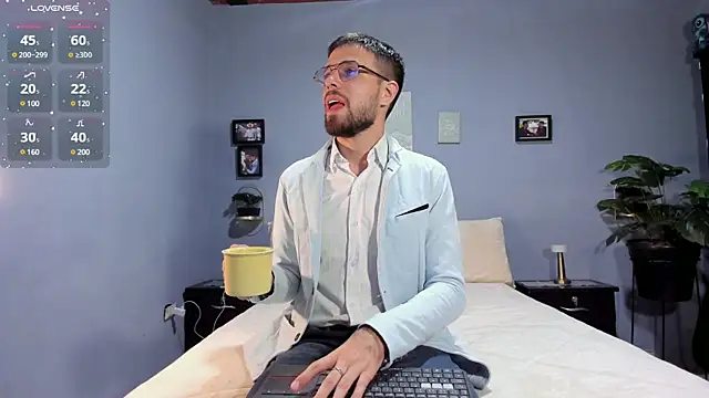 ETHAN ADAM online show from February 10, 7:38 pm