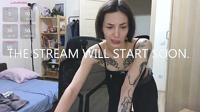 Space X Roxy  online show from November 28, 6:41 pm