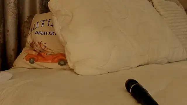 JanyneFantasy online show from November 2, 3:44 am