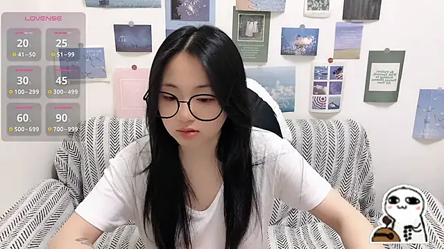 LiLiYbaby online show from March 24, 6:24 am