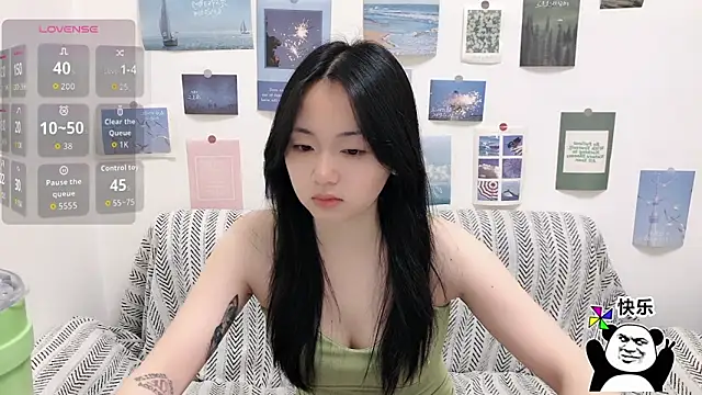 LiLiYbaby online show from December 18, 6:29 am