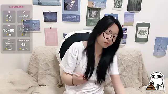 LiLiYbaby online show from February 5, 6:31 am