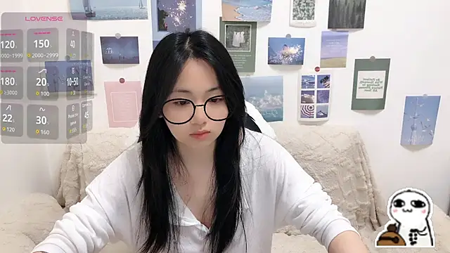 LiLiYbaby online show from March 17, 6:38 am