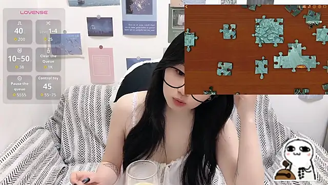 Snapshot of LiLiYbaby chatting on June 18, 9:14 am LiLiYbaby online show from June 18, 9:14 am