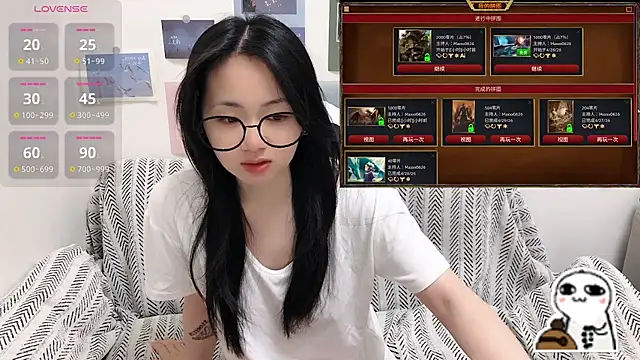 Snapshot of LiLiYbaby chatting on May 3, 6:40 am LiLiYbaby online show from May 3, 6:40 am