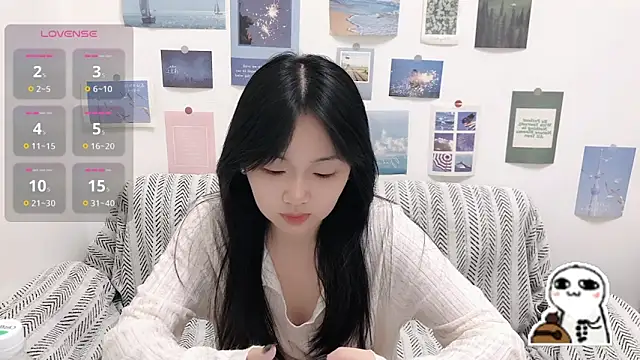 Snapshot of LiLiYbaby chatting on September 21, 6:29 am LiLiYbaby online show from September 21, 6:29 am