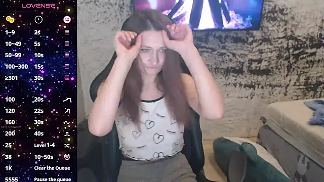 PamelaYoun online show from November 9, 2:32 pm