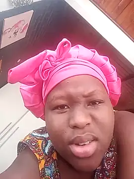 MelaninBear online show from March 25, 8:46 am