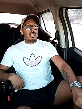 Snapshot of johnwalkerRjts chatting on February 3, 11:26 am johnwalkerRjts online show from February 3, 11:26 am