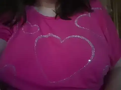 AalinnaK online show from December 22, 7:58 pm