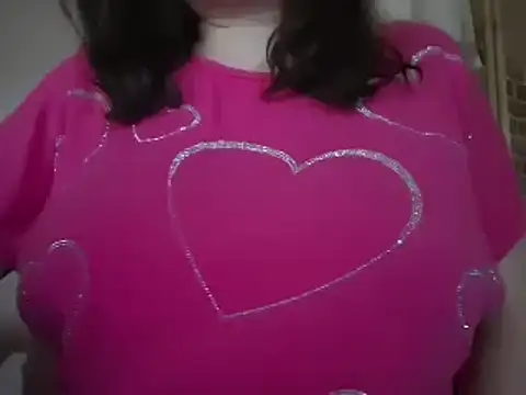 AalinnaK online show from December 18, 12:42 pm