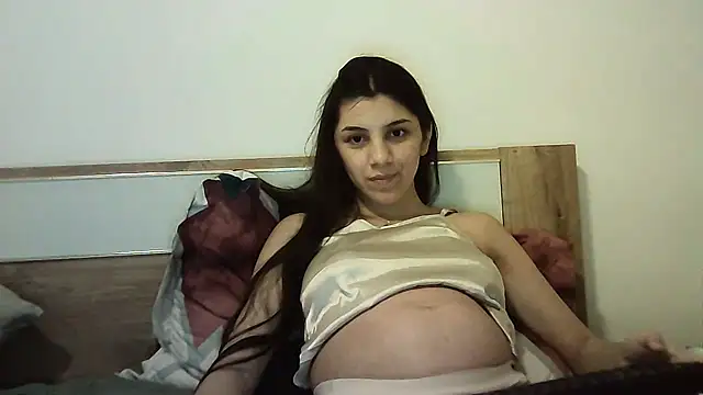 Snapshot of Ahotkittyxxx chatting on October 28, 8:08 pm Ahotkittyxxx online show from October 28, 8:08 pm