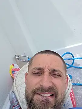 omarito100 online show from June 2, 10:48 am