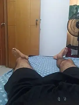 Snapshot of alvaroenriqe23 chatting on October 25, 7:14 pm alvaroenriqe23 online show from October 25, 7:14 pm