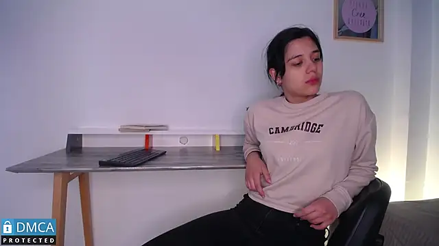 Snapshot of floriamANDjazmin chatting on February 26, 3:03 am floriamANDjazmin online show from February 26, 3:03 am