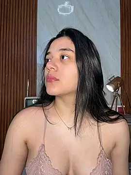 floriamANDjazmin online show from July 8, 2:46 am