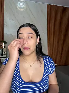 floriamANDjazmin online show from July 14, 3:11 am