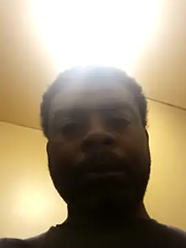 SLOWSTRO online show from February 6, 7:59 am