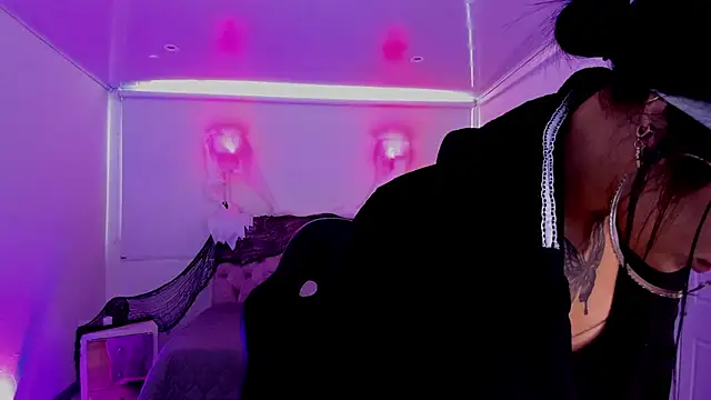 AuroraDiaz online show from November 3, 6:22 pm