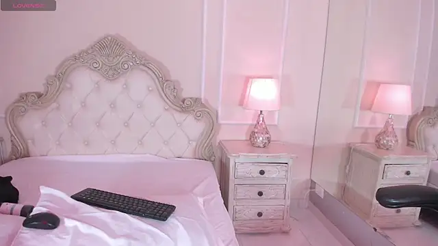 SamanthaPierce online show from September 9, 12:14 pm