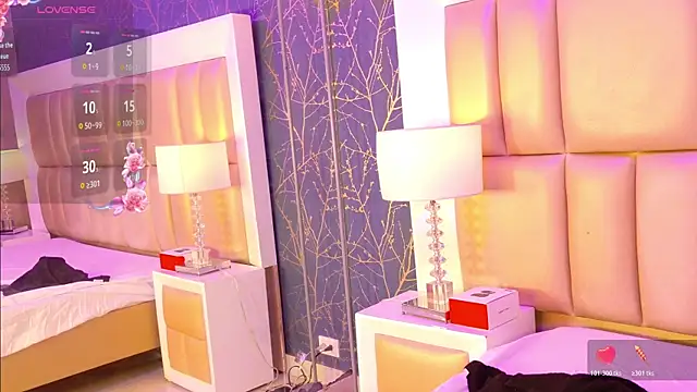 SamanthaPierce online show from April 9, 4:14 am