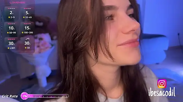 Snapshot of adriana_allien chatting on September 23, 8:27 pm adriana allien online show from September 23, 8:27 pm