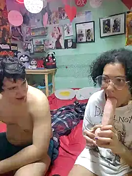 Snapshot of angel_modeusSucubo chatting on February 15, 8:23 pm angel modeusSucubo online show from February 15, 8:23 pm