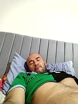 Snapshot of jota123345 chatting on January 11, 5:53 pm jota123345 online show from January 11, 5:53 pm