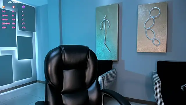 TaraLawrence online show from October 29, 2:43 am