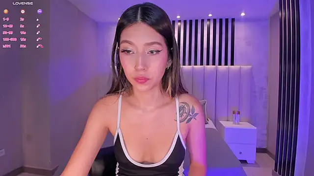 TaraLawrence online show from November 4, 4:05 am