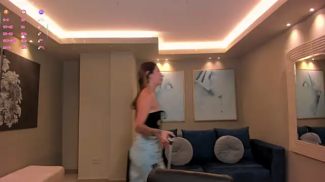 TaraLawrence online show from November 6, 4:27 am