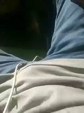 Snapshot of SLFUCKBOY69 chatting on November 12, 6:45 pm SLFUCKBOY69 online show from November 12, 6:45 pm