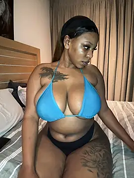 BeautyAuroa online show from February 18, 6:04 pm