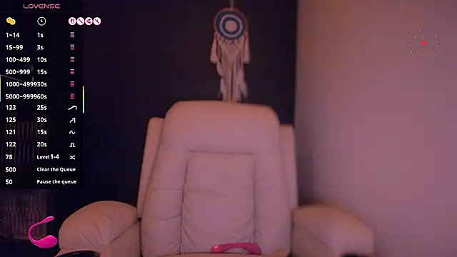 kimmy chi  online show from January 12, 6:47 pm