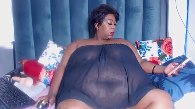 BustyWendyXXX47 online show from December 19, 8:49 am