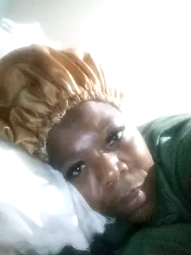 Snapshot of BustyWendyXXX47 chatting on September 28, 5:42 pm BustyWendyXXX47 online show from September 28, 5:42 pm