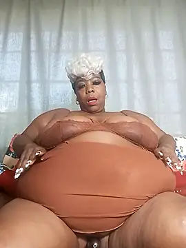 BustyWendyXXX47 online show from November 11, 1:39 pm