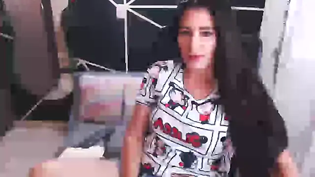 LUCY LI online show from January 23, 6:03 pm