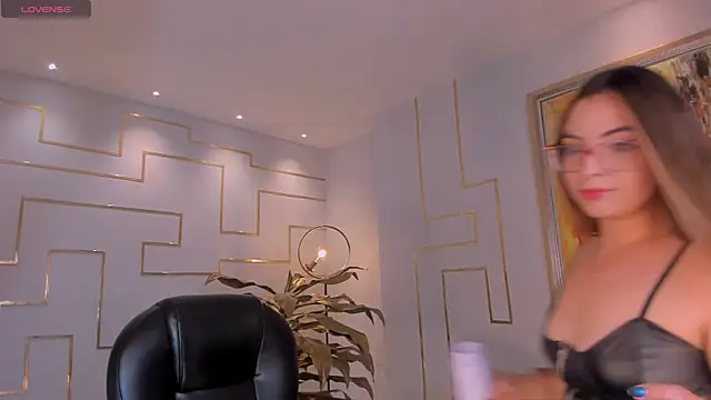 AllisonRogersX online show from April 15, 3:56 am