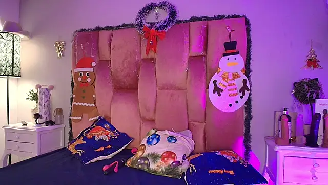 SweetBonniie online show from January 10, 11:49 am