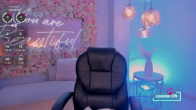 MaddisonLowe online show from January 12, 4:52 am