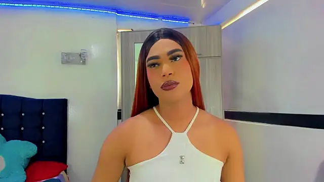 Snapshot of Hellen_moons__ chatting on September 26, 7:10 pm Hellen moons online show from September 26, 7:10 pm