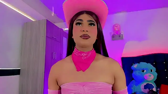 Hellen moons   online show from November 1, 7:19 pm