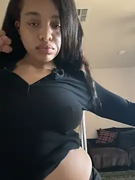 Snapshot of afavoredangel chatting on February 26, 9:59 pm afavoredangel online show from February 26, 9:59 pm